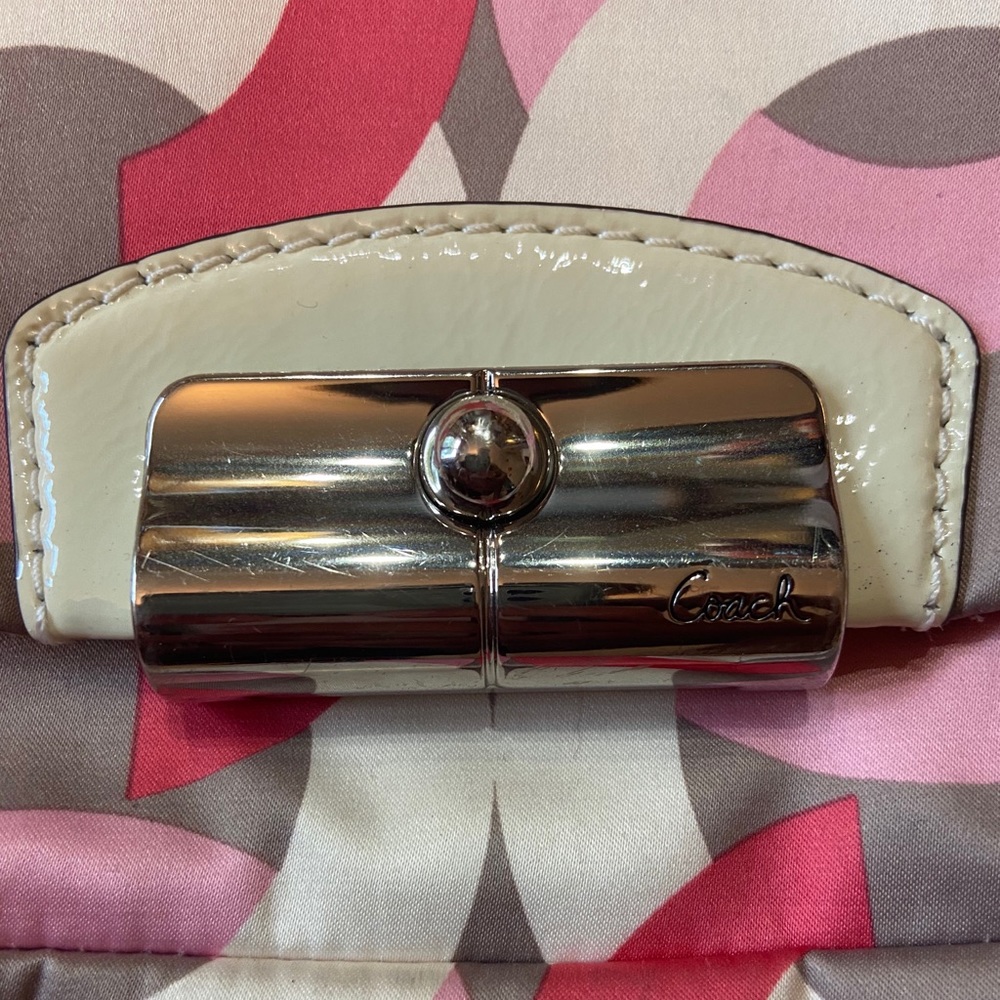Coach Purse - Picture 2 of 6